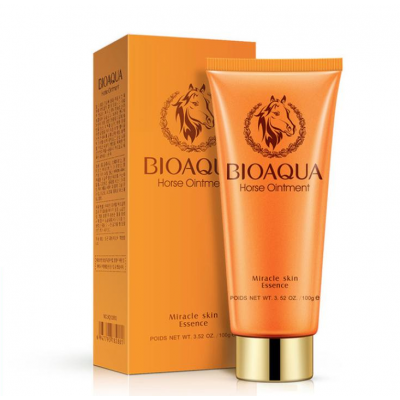 Очищающее молочко для умывания BIOAQUA Horse Ointment с лошадиным жиром 100 г